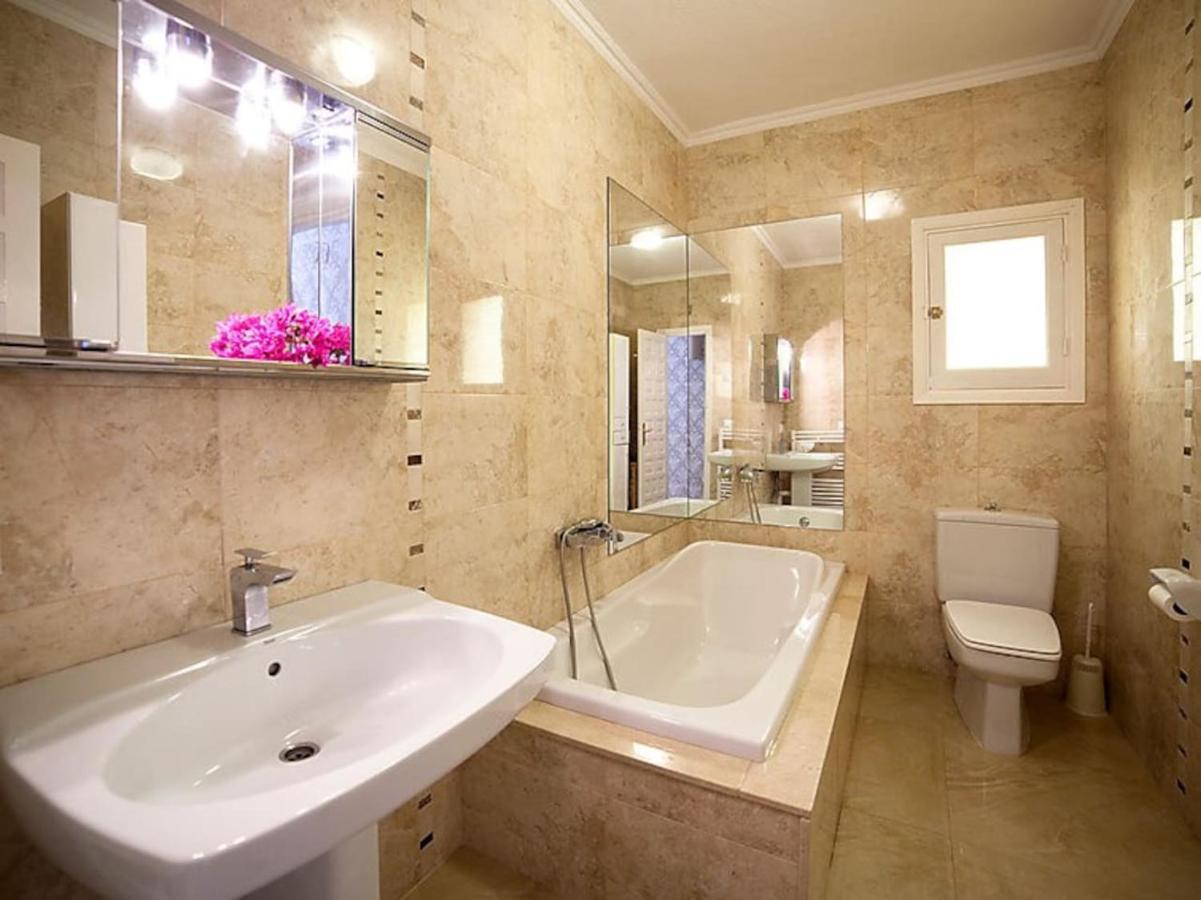 Villa Belucra,10P,Seaview,Jacuzzi,Pool กัลเป ภายนอก รูปภาพ